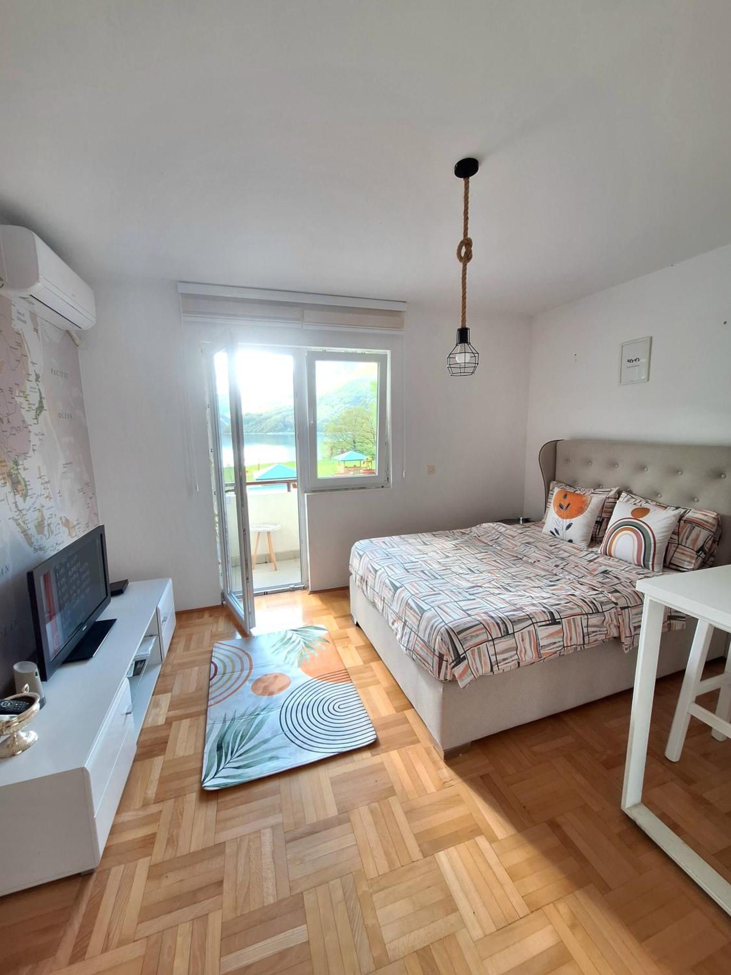 Apartment Lake Story Plužine Ngoại thất bức ảnh
